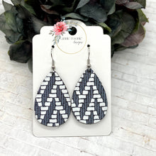 Load image into Gallery viewer, Black &amp; White Chevron Leather Teardrop earrings